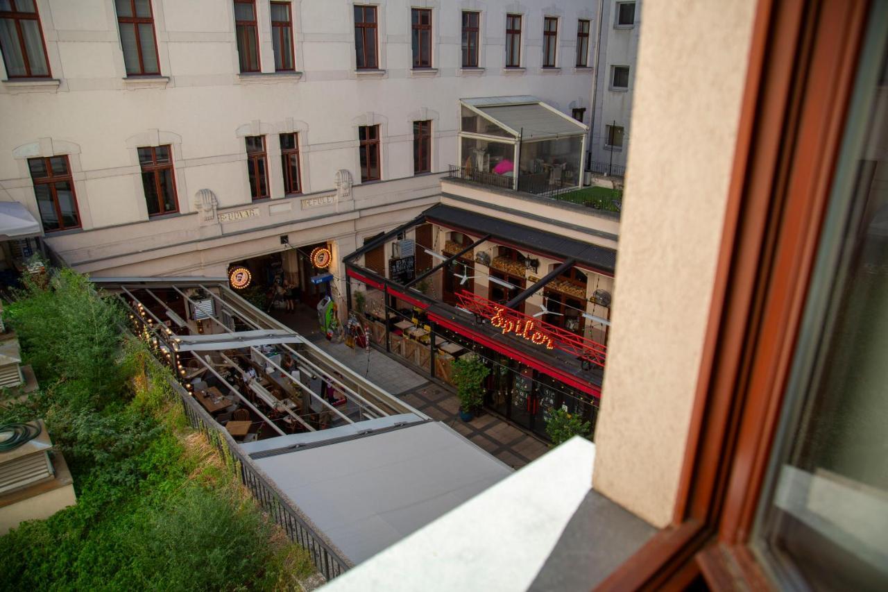 Central Gozsdu Aparment By Quentin Homes Budapeste Exterior foto