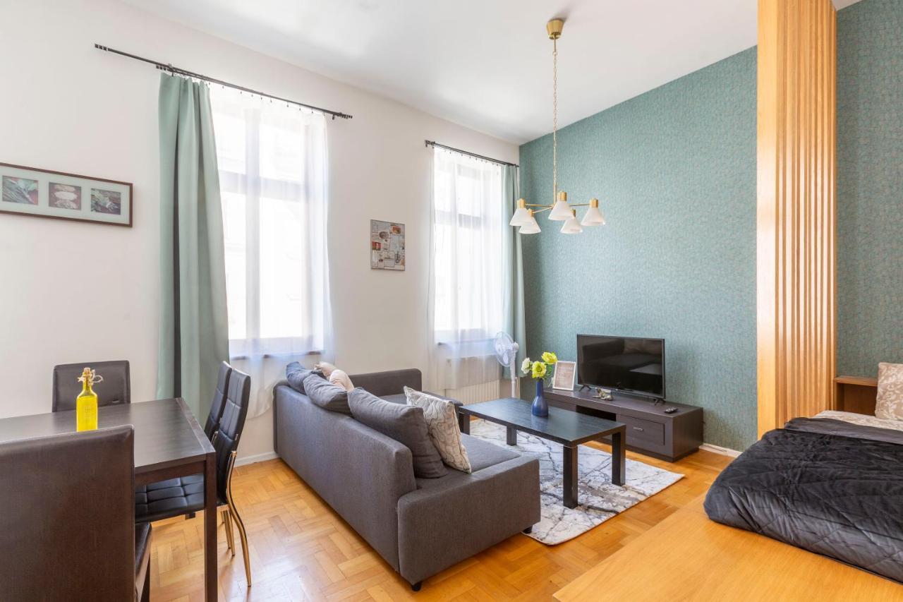 Central Gozsdu Aparment By Quentin Homes Budapeste Exterior foto
